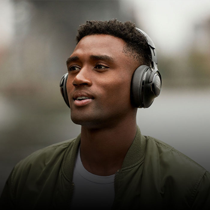 Headphones app banner