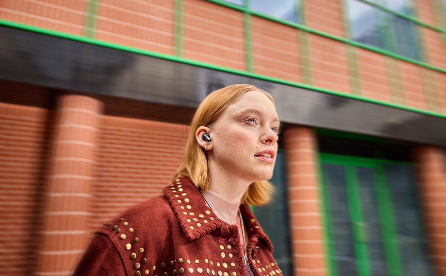 Hi-Res Audio Wireless with JBL signature sound