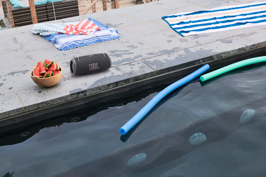 JBL Xtreme 3 Portable Bluetooth Speaker 9 IP67 waterproof and dustproof